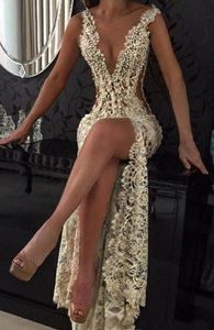 2018 Vestidos de fiesta de marfil blanco bohemio sexy que hunden el cuello en V profundo Cuentas de encaje completo Cristales Rhinestone Lado alto Partido dividido Vestidos formales