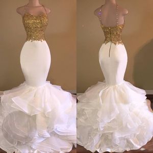2019 sexy zeemeermin wit en goud prom jurken spaghetti riem appliques kant ruches organza backless lange Afrikaanse prom jurk voor slik