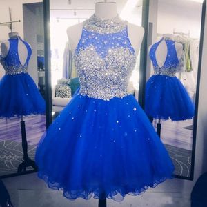 Sparkly Crystal Beaded Homecoming Dresses Pour Sweet 16 Crew Neck Hollow Back Puffy Tulle Royal Blue Red Graduation Robes Robes de soirée