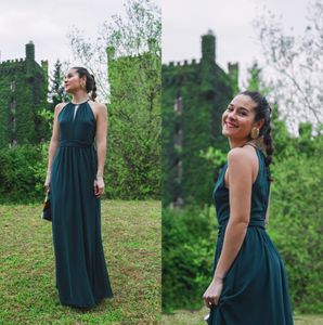 Borgoña Verde oscuro Gasa Vestidos largos de dama de honor Halter Fruncido Faja Hasta el suelo Boda en la playa Invitado Vestidos de noche En stock CPS868