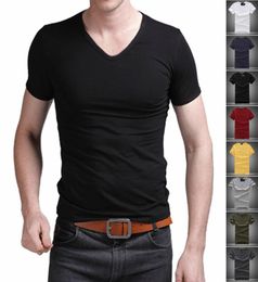 2018 verano de alta calidad de algodón nuevo cuello en V Slim Fit camiseta de manga corta hombres Tops camisetas estilo Casual para deporte hombres Tshirts7982056