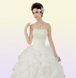 2018 été robes De mariée sans bretelles blanc blanc princesse sans manches mariée robes De bal réel Po robes De Novia4429589