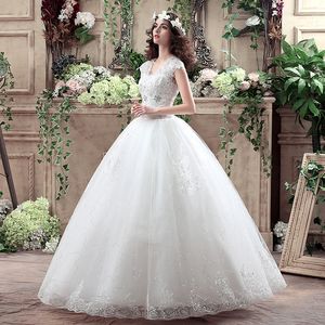 2018 V-cuello Vestido De novia Princesa Moda Laciness Vestido De novia Romántico Tallas grandes Vestidos de novia Con cordones Vestido De Noiva