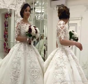 2019 Vintage Arabische Dubai Prinses Trouwjurk Lange Mouw Moslim Applicaties Kant Church Formele Bride Bridal Town Plus Size Custom Made