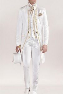 2018 Vintage WhiteBlack Prince Style Groomsmen Suits Stand kraag bruidegom bruiloft Tuxedos Men Suits Fomal WearjacketpantsVest5305485