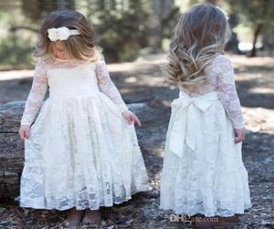 2018 White A Line Designer Lace Flower Girl Robes Jewel Neck Princess Long Maneves Girls Girls Communion Party Wears Robes MC034815595