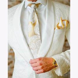Blanc Paisley Tuxedos garçons d'honneur costumes de mariage pour hommes Style britannique sur mesure hommes costume Slim Fit homme Blazer 2 pièces