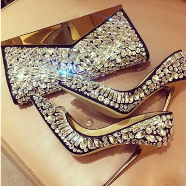 2018 Mujer Punta estrecha Rhinestone Stiletto Heels Beaded Glitter Slip-on Mujer Crystal High Heels Zapatos de boda nupcial