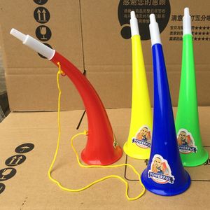 2023 Wereldbeker Cheer Hoorn Cheeeleading Plastic Vuvuzela Horn Kid Trumpet Toys voor voetbalvoetbalfans