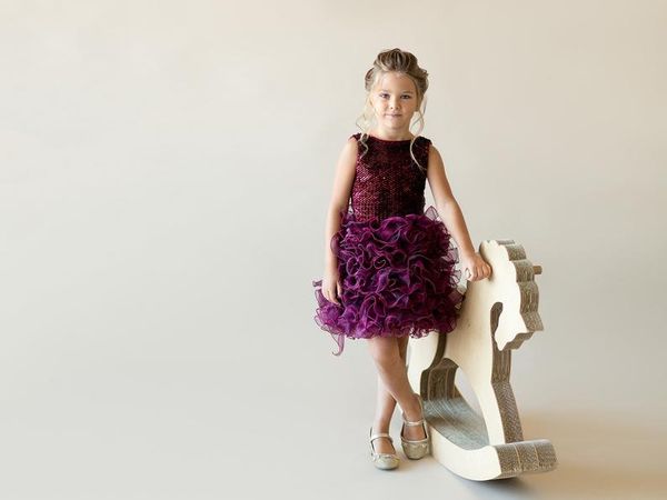 2019 adorable fleur filles robes courte fête à plusieurs niveaux enfant en bas âge Pageant bébé robes d'anniversaire enfants première Communion robe