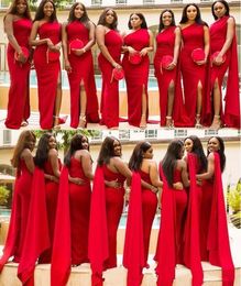 2019 arabe pas cher rouge sirène robes de demoiselle d'honneur une épaule côté fendu longueur de plancher longue robe d'invité de mariage formelle demoiselle d'honneur robes