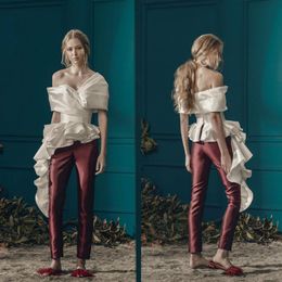 2019 Ashi Studio Vestidos de noche Trajes de pantalón Sin mangas Fuera del hombro Volantes de lujo Vestido de fiesta Satén Árabe Vestido de fiesta formal Du244N