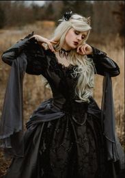 2019 robe de bal robes de mariée gothiques médiévales argent et noir Renaissance Fantasy vampires victoriens robe de mariée à manches longues 2019