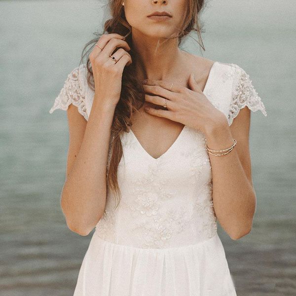 2019 plage robe de mariée col en V mancherons A-ligne jupe en mousseline de soie haut en dentelle dos ouvert Boho robe de mariée robe de mariée livraison gratuite