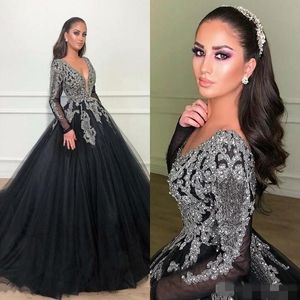 2019 zwarte kralen geappliceerd prom jurken sexy diepe v-hals lange mouwen een lijn sweep trein tule op maat gemaakte formele gelegenheid avondkleding