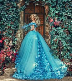 2019 Bleu Cendrillon Robe De Bal 3D Fleur Robe De Quinceanera Robe De Bal Fée Hors Épaule Tulle Doux 16 Robes De Soirée Robe