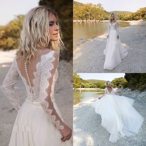 2019 robes de mariée de plage bohème col en V à manches longues en dentelle appliques perles robes de mariée une ligne robe de mariée boho robe de mariée