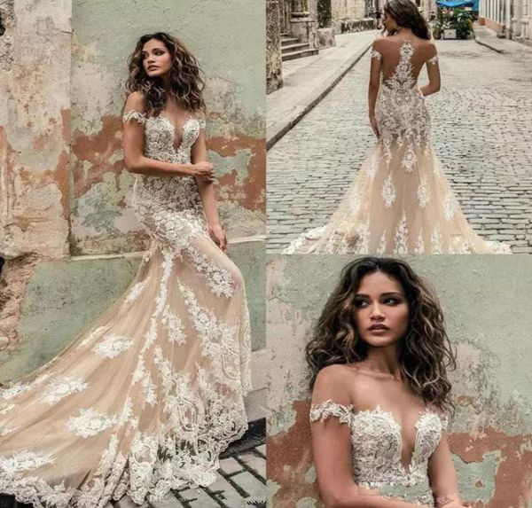 2019 Champagne Robes De Mariée Sirène Hors Épaule Profonde Col Plongeant dentelle applique Trompette Berta Robes De Mariée Mariage Personnalisé Dre3890311