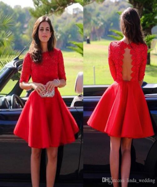 2019 Vestido de regreso a casa de encaje corto rojo barato una línea media manga Juniors dulce 15 vestido de cóctel de graduación de tallas personal personalizadas M7405618