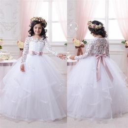 2019 Pas Cher Blanc Robes De Fille De Fleur Pour Les Mariages Dentelle À Manches Longues Filles Pageant Robes Première Communion Robe Petites Filles De Bal B2952