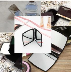2019 Miroir double face pliant classique Miroir de maquillage portable HD et miroir grossissant avec sac en flanelle Boîte-cadeau pour client VIP
