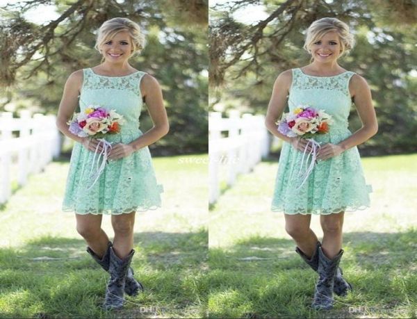 2019 Country Mint Green Lace Mini vestidos de dama de honor cortos Vestido formal para dama de honor junior y adulta Hasta la rodilla Fiesta de bodas 9082036