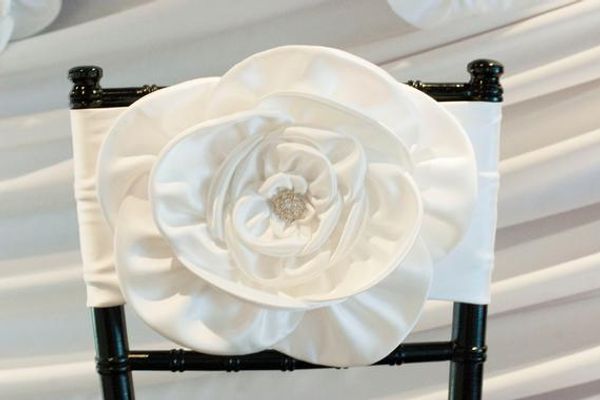 2019 Cristaux 3D Fleurs Fait Couvertures De Chaise De Mariage Pas Cher Élégant Chaise Ceintures Vintage Décorations De Mariage Accessoires De Mariage C02