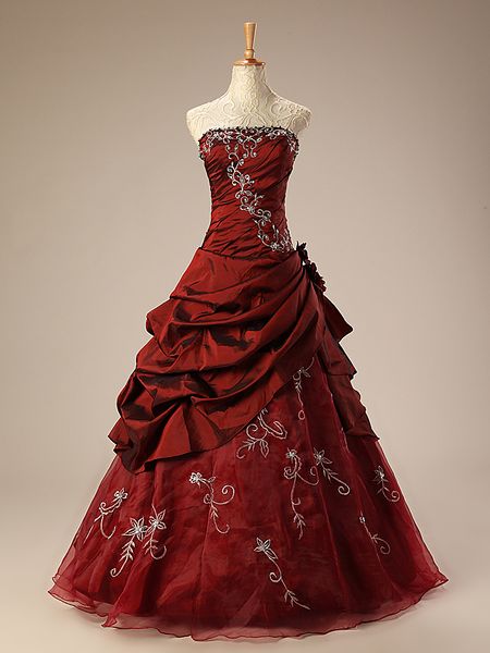 2019 Vestidos de novia de una línea de color rojo oscuro Vestidos de novia de tafetán bordado vintage Vestidos de novia no blancos Vestidos de boda no tradicionales con color