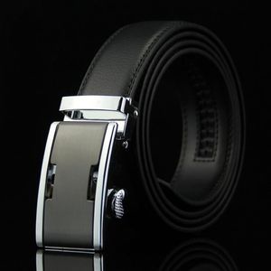 2019 La ceinture Desinger inclut la boîte d'origine des hommes ceinture de mode Fashion Femmes en cuir ceinture noire de boucle automatique de bonne qualité 165n