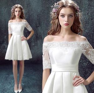 2019 Elegante witte Bateau Homecoming Dress Lace Applique Satin Short Back Laceup Simple Cocktail Dress Plus Size Evening Jowns5932988
