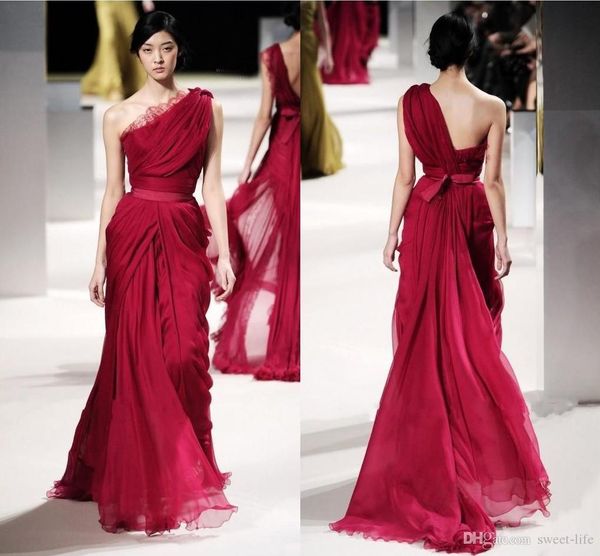 2019 ELIE SAAB Longue Soirée Rouge Robes De Célébrité Dentelle Applique Une Épaule Sirène Dos Nu Plis En Mousseline De Soie Runaway Robe Robe Formelle