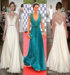 Robes de soirée 2019 en mousseline de soie en dentelle Kate Middleton dans Jenny Packham col en V profond avec manches courtes coiffées robes de célébrité au dos transparent5277783