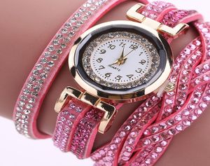 2019 Explosiemodellen ingesteld met Diamonds Pu Belt Circle Ladies Fashion Bracelet Watch9563184