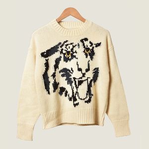Women's Long Sleeve Round Neck Retro Tiger Print Knitted Pullover Sweater