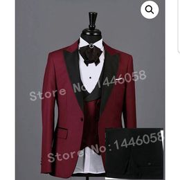 2019 mode ontwerp bruiloft feestjurk mannen bruiloft pak slim fit bordeaux 3 stuks mannen pakken voor bruiloft bruidegom tuxedo beste man bruidegom