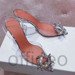 Moda nueva hebilla de diamante de cristal para mujer copa de vino de PVC transparente de verano con sandalias puntiagudas para mujer zapatos de boda de fiesta sexy para mujer