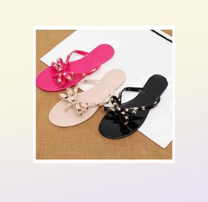 2019 Fashion Women Sandals Flat Jelly Beach Beach Rivets Slippers Sandals Nude9312223