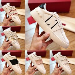 Designer heren casual schoenen open untitled zwart Be My Red studs sneaker Ruthenium metallic leer Hak zilveren band luxe dames outdoor sneakers lage trainers