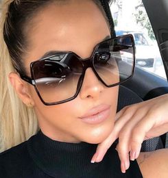2019 Flat Top Oversize Square zonnebrillen vrouwen mode retro gradiënt zonnebrillen