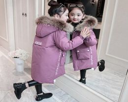 2019 Meisjeskleding Winter Donsjack Kinderen Warm Dikker Capuchon Grote Bontkraag Parka Jassen Uitloper 30 Graden Meisjes Lange Kleding2904960