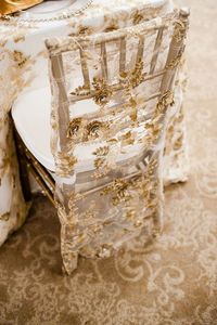 2019 goud 3d bloemen kant op maat gemaakte bruiloft stoel covers goedkope elegante stoel sjerpen vintagewedding decoraties bruiloft accessoires C01