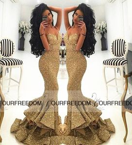 Robes de bal sirène 2019 Gold Sequins Robes Spaghetti Sweethet Col Long Side Slit Formal Robe Jupe Sous Ruffles Custom Mad1868524