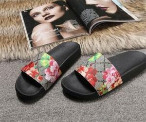 2019 hot mannen vrouwen sandalen designer schoenen luxe dia zomer mode brede platte gladde sandalen slipper flip flop formaat 35-46 bloem doos