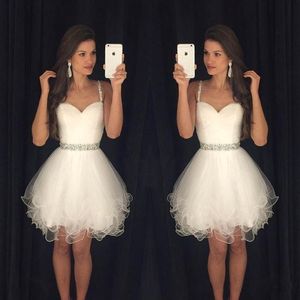 2019 Little White Homecoming Dresses Spaghetti Correas con cuentas Tul Tul Cocktail Vestidos de fiesta Formal Vestidos de fiesta para mujeres 284m