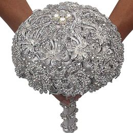 2019 Lujoso ramo de broche de cristal, ramo de cuentas de cristal gris marfil, flores de satén para boda, ramos de novia, accesorios de boda269R