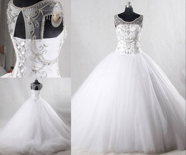 2022 Cristaux de luxe perlés robes de bal robes de mariée strass à lacets dos robe de mariée blanche col transparent robes de novia image réelle