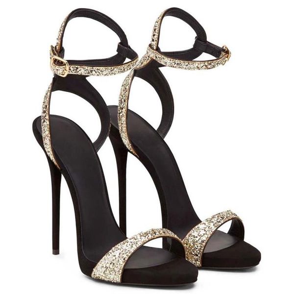 sandales de luxe à talons hauts pour femmes à bout pointu en stock chaussures de designer sexy en or noir