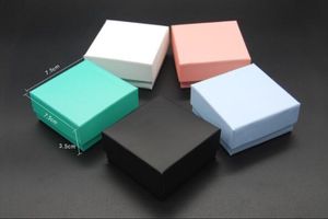 2019 Nuevo 7.5 * 7.5 Caja de joyería Superficie de molienda Joyas de alta dureza Pulsera colgante Productos de calidad Embalaje multiusos WL671