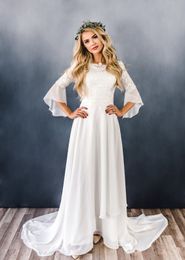 2019 Nieuwe A-lijn Chiffon Lace Boho Bescheiden Trouwjurken met mouwen Veterschoenen Back Country Western Women Informal Modeste bruidsjurken