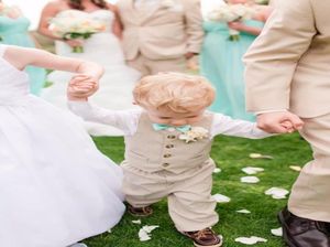 2019 nouveauté Champagne bébé garçon vêtements de mariage gilet pantalon délicat enfants costumes de smoking pas cher vêtements formelsVestPant5078210